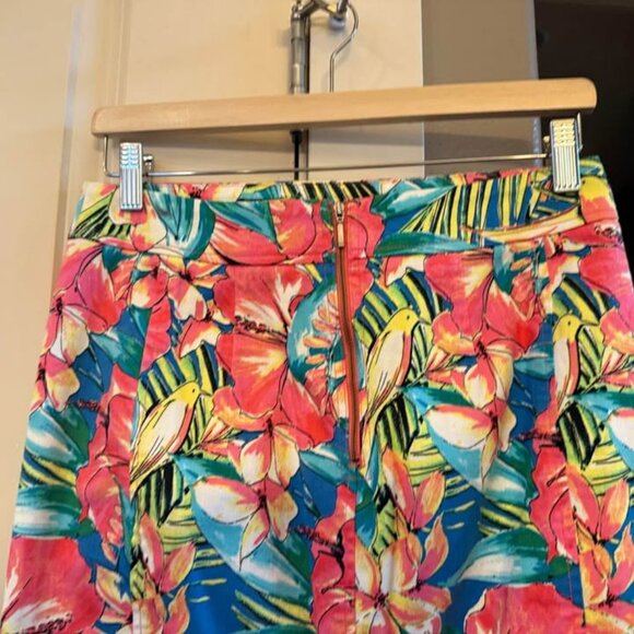 Women’s LOFT Bright Blue, Pink, Yellow Tropical Patterned Pencil Skirt-Size 2 - Picture 2 of 9